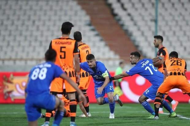 استقلال با سنت‌شکنی لیگ را شروع کرد