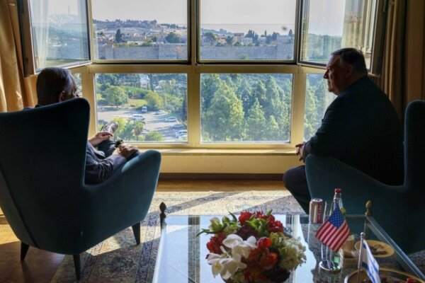 پمپئو: با نتانیاهو درباره مقابله با ایران صحبت کردم