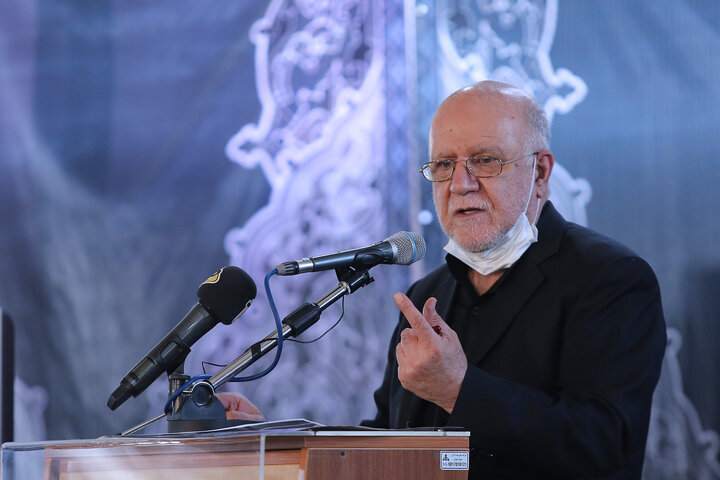 زنگنه: صادرات نفت ایران هیچگاه متوقف نشد