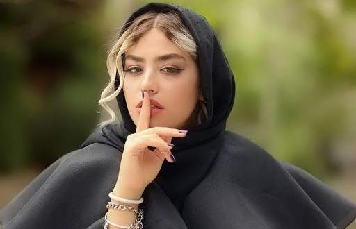 توئیت جدید ریحانه پارسا خطاب به حاشیهسازان توئیت جدید ریحانه پارسا خطاب به حاشیهسازان