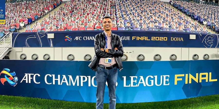 ببینید: احساساتی شدن عادل فردوسی‌پور در آغاز گزارش دیدار پرسپولیس - اولسان