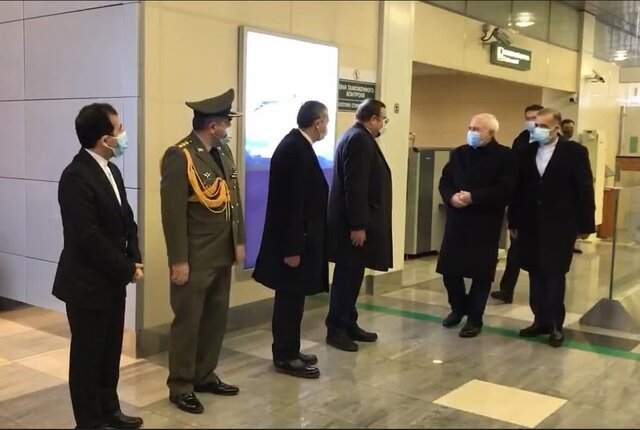 ظریف وارد روسیه شد ظریف وارد روسیه شد