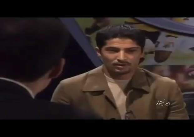 ببینید: گفتگوی عادل فردوسی‌پور با مهرداد میناوند