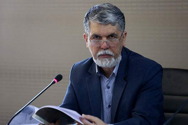وزیر ارشاد: تولید محتوا در فضای مجازی کم اهمیت نیست
