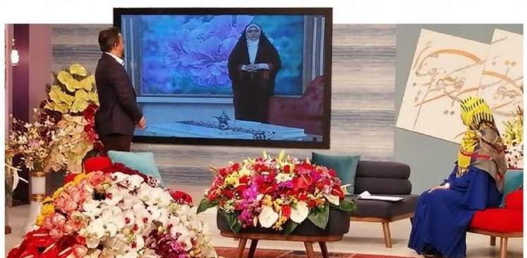 مهمان زن در تلویزیون حق ندارد پایش را روی هم بیاندازد! مهمان زن در تلویزیون حق ندارد پایش را روی هم بیاندازد!