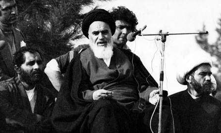 آیا امام خمینی وعده آب و برق مجانی داده بود؟
