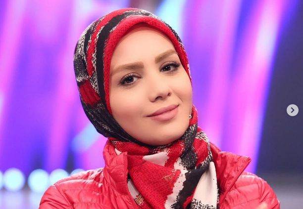 تصاویر مجری تازه عروس برنامه شوتبال را ببینید