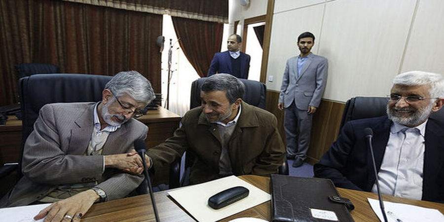 حمله احمدینژاد به حدادعادل: قبل از انقلاب دستبوس فرح بودی! حمله احمدینژاد به حدادعادل: قبل از انقلاب دستبوس فرح بودی!