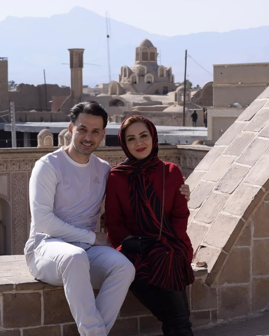 ازدواج مجری جنجالی شبکه ورزش با مبینا نصیری +عکس ازدواج مجری جنجالی شبکه ورزش با مبینا نصیری +عکس