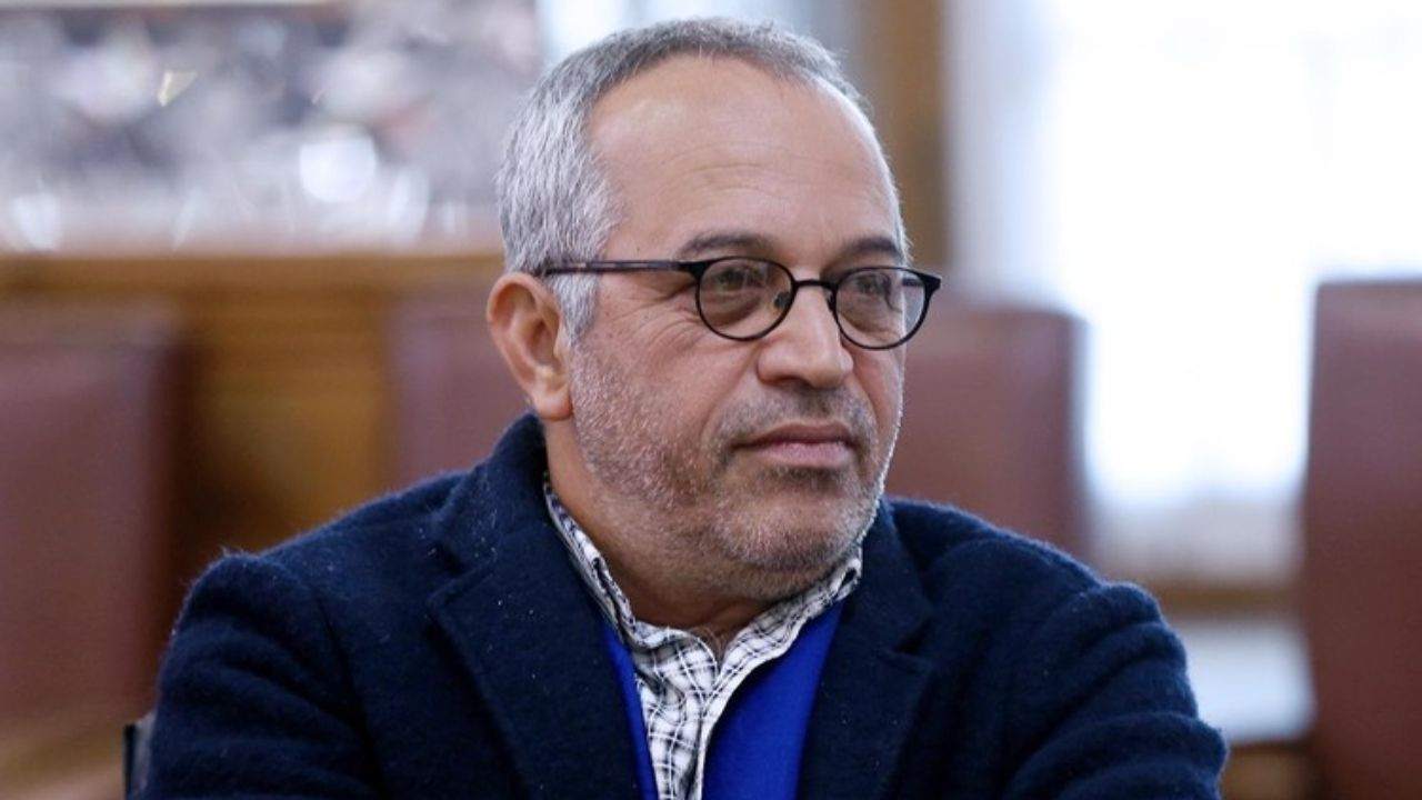 توقیف فیلم «قاتل و وحشی» به بهانه گوش جای تأسف دارد