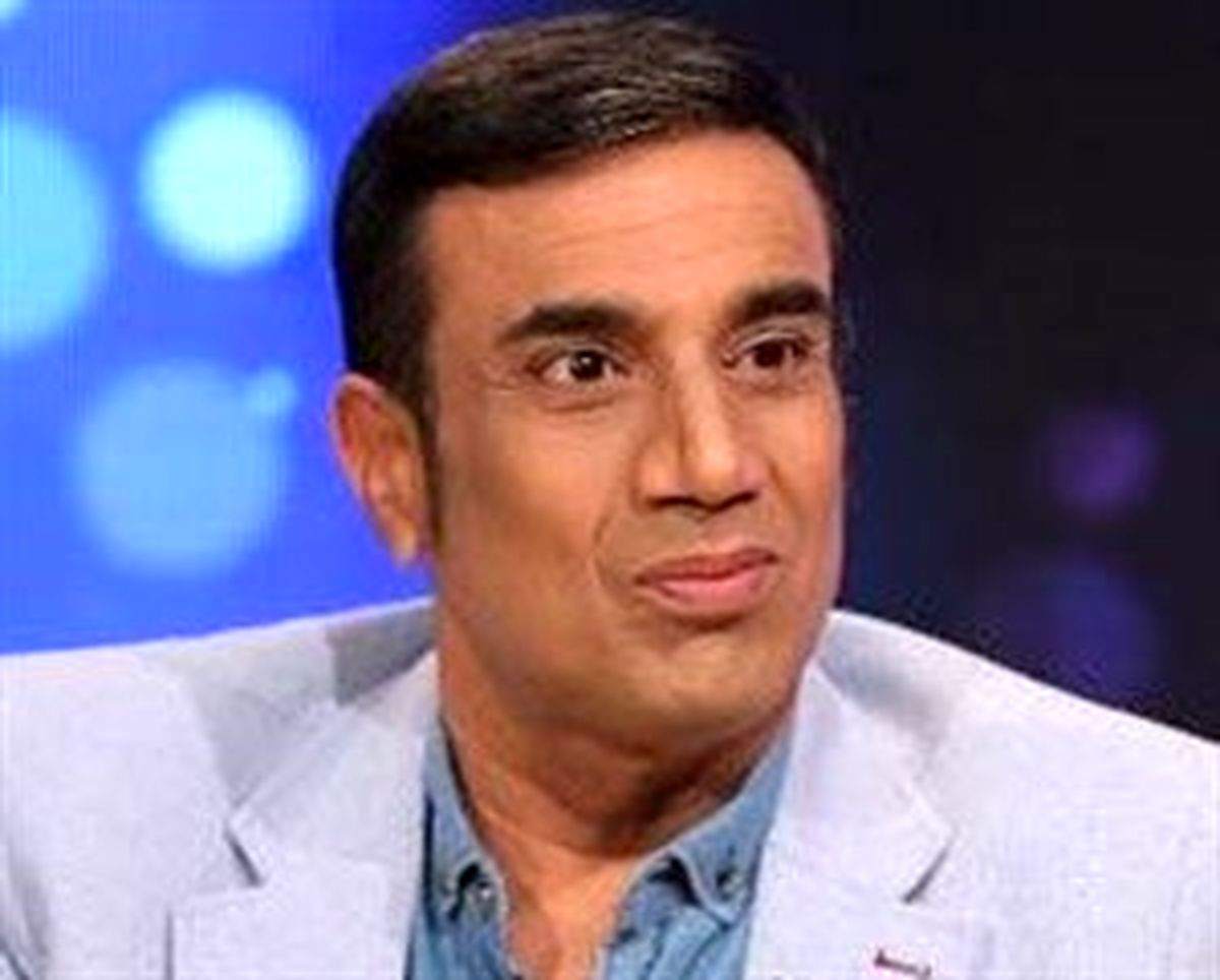 ویدئو: گريه تلخ نصرالله رادش در برنامه نوروزی!