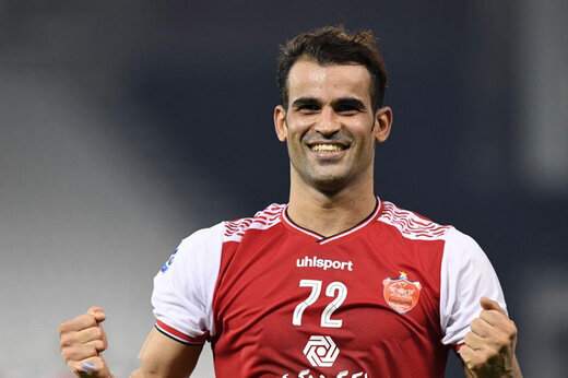 مهاجم جنجالی پرسپولیس انفرادی تمرین کرد مهاجم جنجالی پرسپولیس انفرادی تمرین کرد