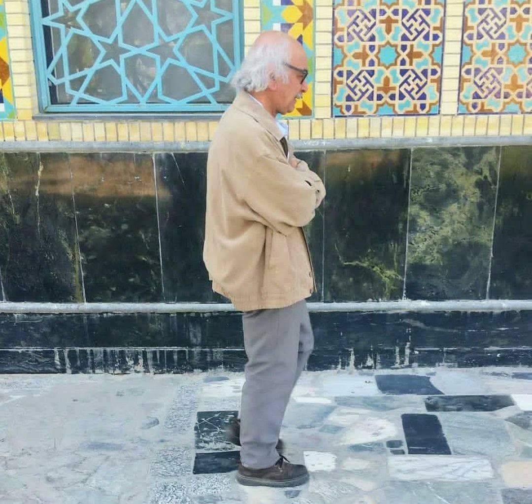 گریه غریبانه استاد شفیعی کدکنی +عکس