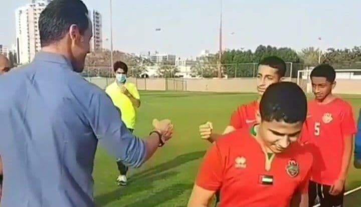 جادوگر در کمپ تیم فوتبال حاشیه خلیج فارس +عکس