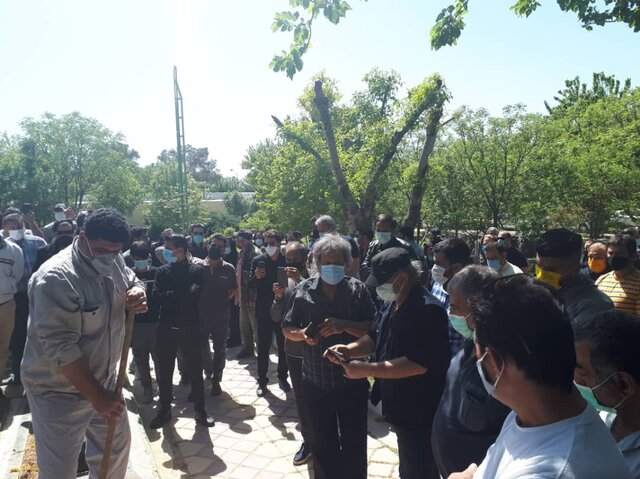محسن قاضی مرادی در قطعه هنرمندان آرام گرفت +عکس