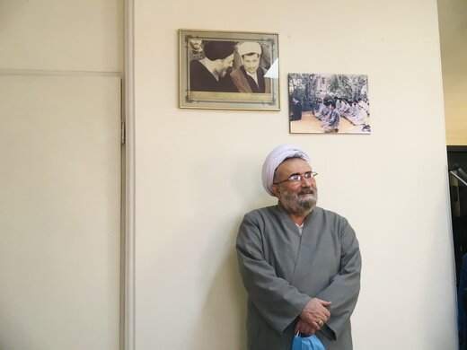 روایت مسیح مهاجری از گفتگوی درگوشی تکان دهنده ‌با آیت‌الله‌هاشمی از ترس شنود