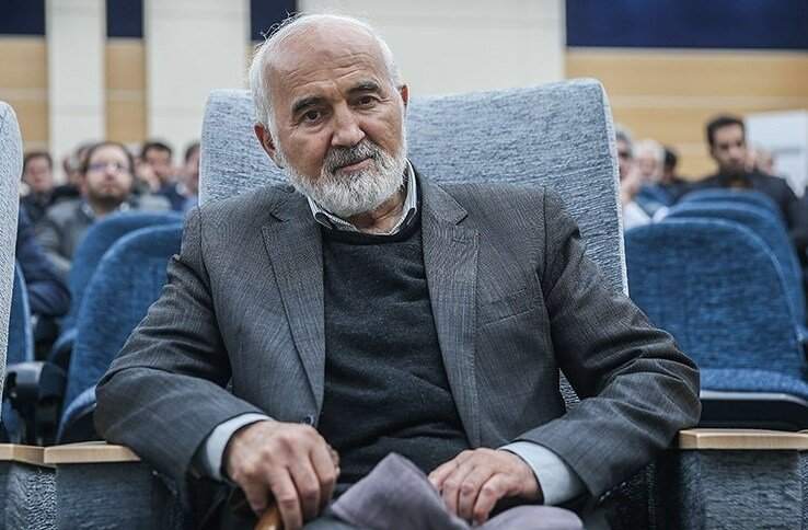 احمد توکلی: اگر حکومت کاری نکند شاید اتفاقی بیافتد که نباید!