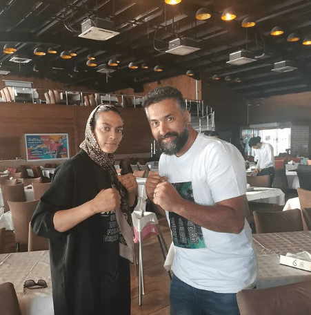 پست عجیب شوهر بهاره رهنما در کنار شهربانو منصوریان +عکس