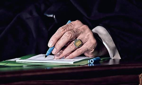 چرا رهبر انقلاب از «فعلا» در انتصابات جدید استفاده کرد؟ چرا رهبر انقلاب از «فعلا» در انتصابات جدید استفاده کرد؟