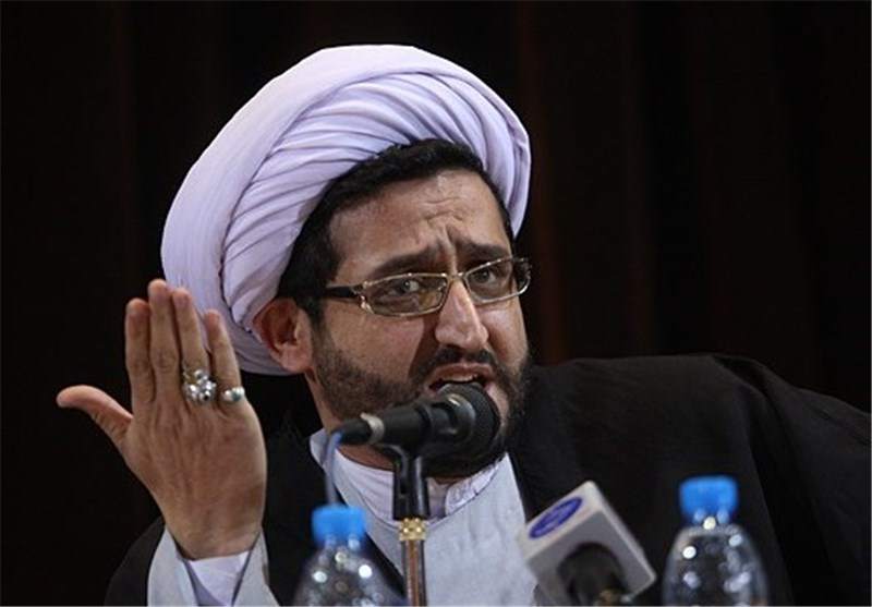 روحانی معروف به پنج سال حبس محکوم شد روحانی معروف به پنج سال حبس محکوم شد