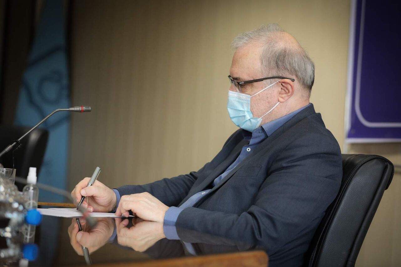 پیام خداحافظی نمکی وزیر بهداشت: آنچه در توان داشتیم به میدان آوردیم/ واکسن را بهانه تخریب کردند