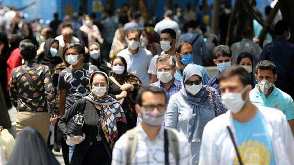 تعداد زیادی از بیماران کرونایی سالمند در صف‌های واکسیناسیون مبتلا شده‌اند