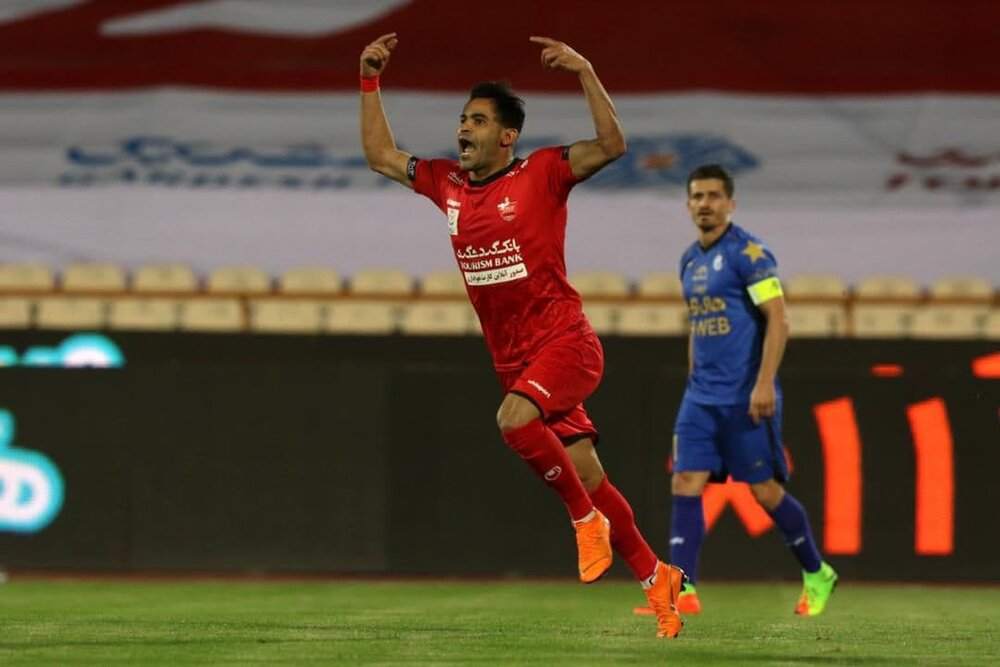 پرسپولیس - استقلال: ۱ بر صفر به سود سرخپوشان/ عیسی گل زد، یحیی پرواز کرد پرسپولیس - استقلال: ۱ بر صفر به سود سرخپوشان/ عیسی گل زد، یحیی پرواز کرد