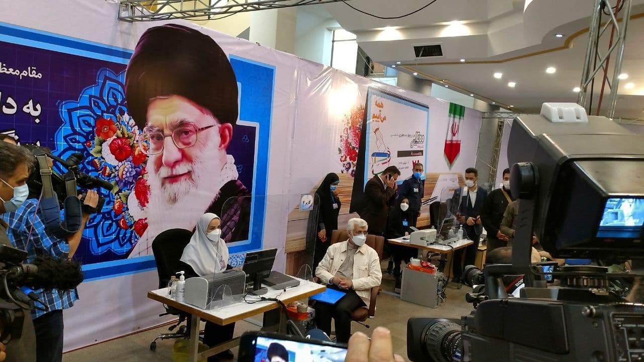 سعید جلیلی در آخرین لحظات به انتخابات رسید سعید جلیلی در آخرین لحظات به انتخابات رسید
