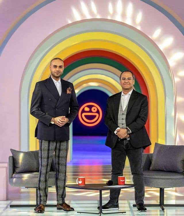 نیمساعت از خندوانه سانسور شد؛ صدای حامی درآمد، رامبد سکوت کرد! نیمساعت از خندوانه سانسور شد؛ صدای حامی درآمد، رامبد سکوت کرد!