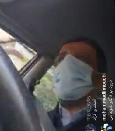 ببینید: حضور متفاوت ضرغامی برای ثبت نام در انتخابات ببینید: حضور متفاوت ضرغامی برای ثبت نام در انتخابات