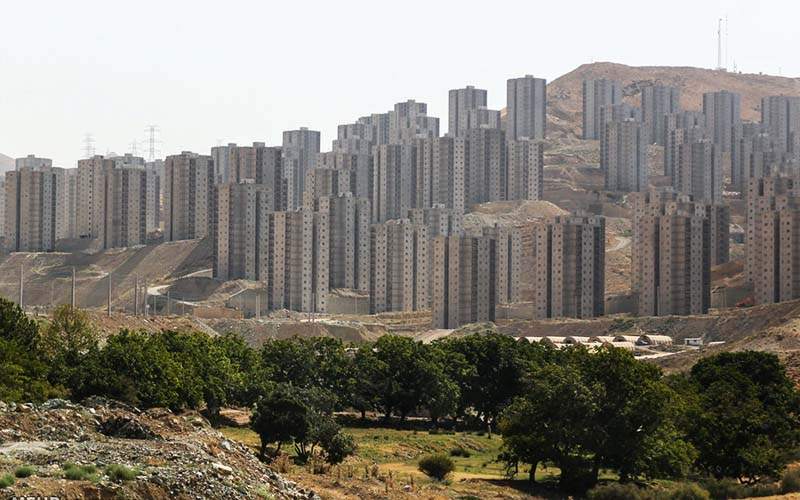 قیمت دلاری مسکن در تهران از دهه۸۰ تا امروز قیمت دلاری مسکن در تهران از دهه۸۰ تا امروز