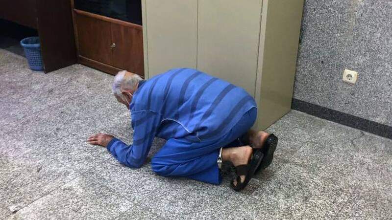پدر بابک خرمدین به دخترش در هشت سالگی تجاوز می‌کرده