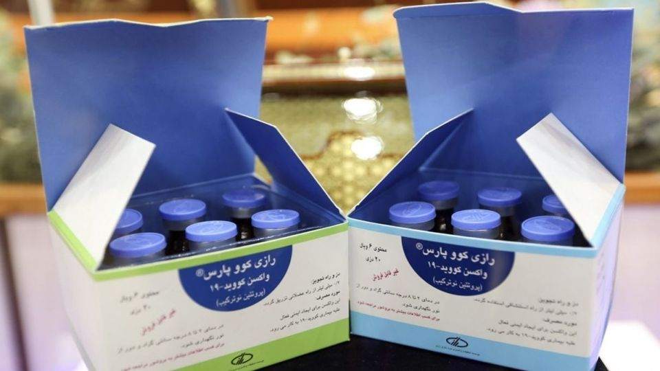 ۱۲ نفر از کسانی که واکسن برکت تزریق کردند کرونا گرفتند ۱۲ نفر از کسانی که واکسن برکت تزریق کردند کرونا گرفتند