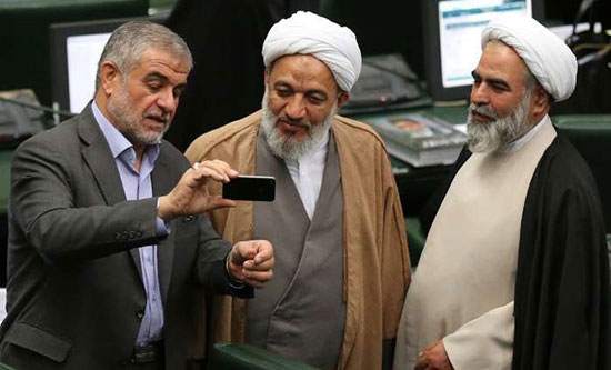 رئیس کمیسیون فرهنگی مجلس: اینترنت حتما محدود خواهد شد رئیس کمیسیون فرهنگی مجلس: اینترنت حتما محدود خواهد شد