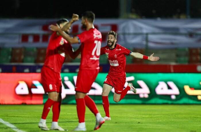 پیکان ۰-۲ پرسپولیس/ سرخپوشان پنجمین قهرمانی متوالی را کسب کردند؛ گلات پرسپولیس! پیکان ۰-۲ پرسپولیس/ سرخپوشان پنجمین قهرمانی متوالی را کسب کردند؛ گلات پرسپولیس!
