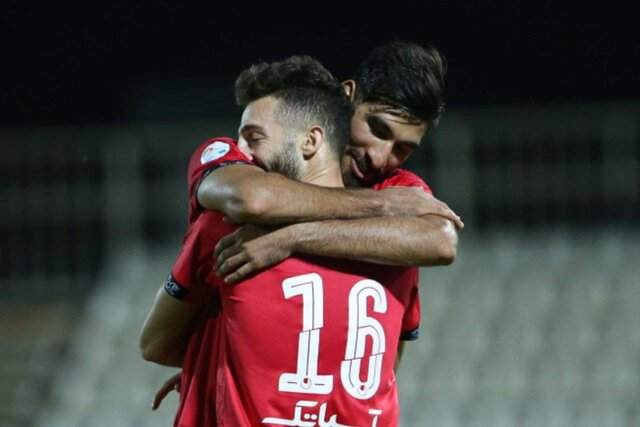 پرسپولیس ۳-۱ تراکتور/ سرنوشت جام در دست سرخپوشان باقی ماند/ شاگردان یحیی تا آخرین لحظه برای رویایشان جنگیدند پرسپولیس ۳-۱ تراکتور/ سرنوشت جام در دست سرخپوشان باقی ماند/ شاگردان یحیی تا آخرین لحظه برای رویایشان جنگیدند