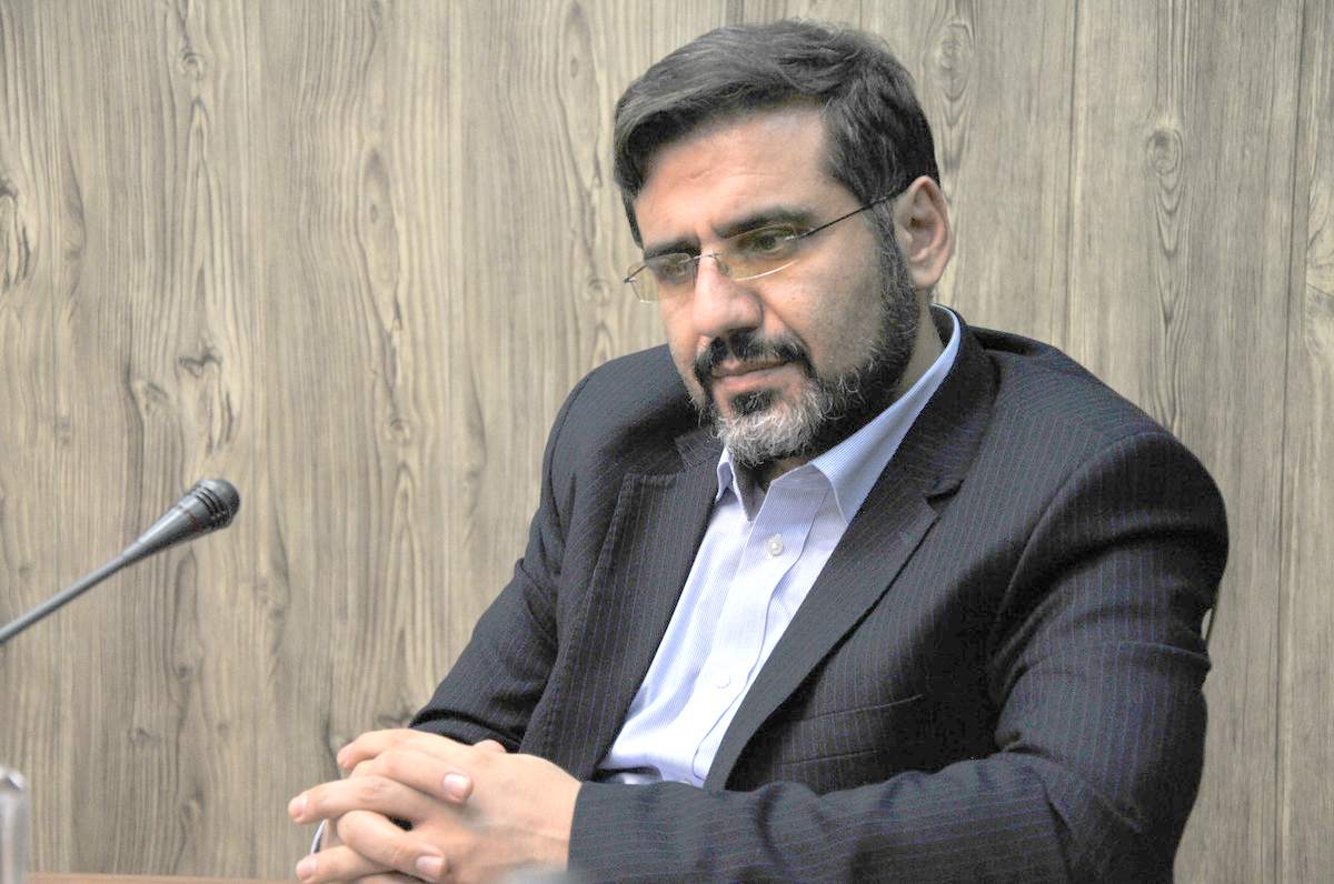 ۲۴ صنف سینمایی به وزیر ارشاد رئیسی: اگر قصد تعطیلی سینما را دارید، تعارف نکنید!