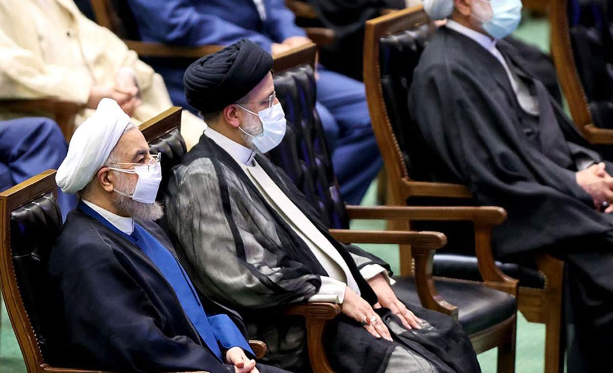 حقوق بازنشستگی حسن روحانی چقدر است؟/ ماجرای حقوق ۳۵۰ میلیونی رئیسجمهور سابق حقوق بازنشستگی حسن روحانی چقدر است؟/ ماجرای حقوق ۳۵۰ میلیونی رئیسجمهور سابق
