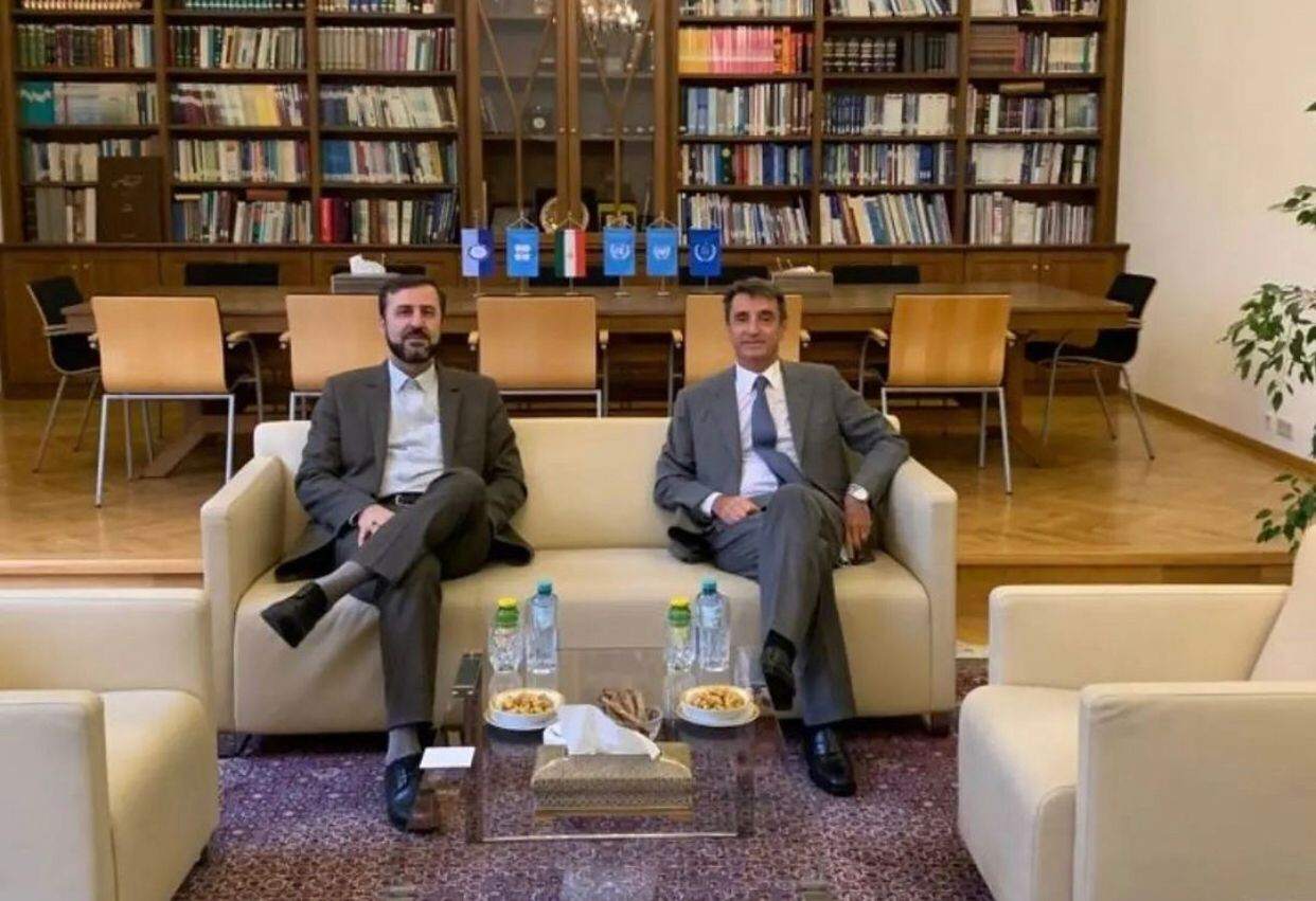 رایزنی غریب‌آبادی با سفرای چند کشور اروپایی
