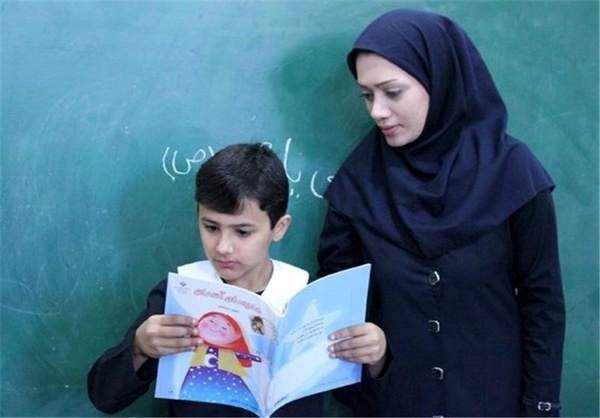 حکم استخدامی این دسته از معلمان صادر میشود حکم استخدامی این دسته از معلمان صادر میشود
