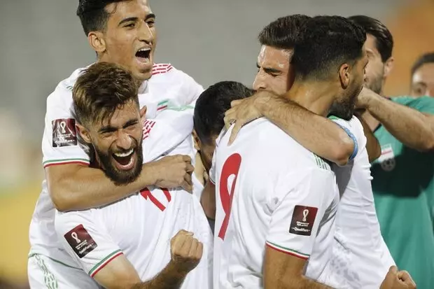 ایران ۳ - ۰ عراق/ برد قاطع تیم ملی برابر حریف سخت/ صدرنشینی شاگردان اسکوچیچ برای دومین هفته متوالی