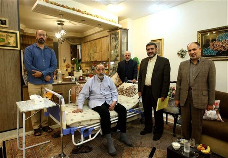 وزیر ارشاد حاتمیکیا و شورجه را هم درست نمیشناسد! وزیر ارشاد حاتمیکیا و شورجه را هم درست نمیشناسد!