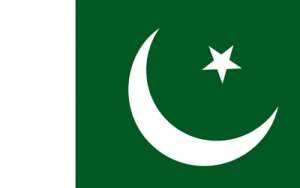 ویدئو| پرچم پاکستان را ببوس بعد وارد کشور شو