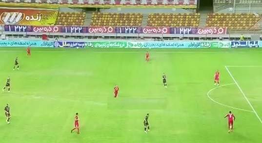 ویدئو| شاهکار جدید تلویزیون؛ دوربین وسط بازی پرسپولیس هنگ کرد!