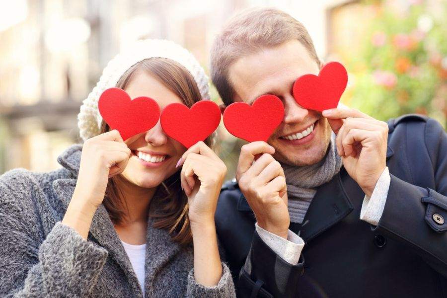 جملات به ظاهر عاشقانه‌ای که نباید به همسرتان بگویید