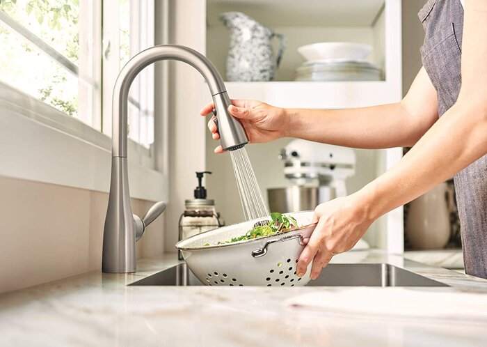 بهترین ترفندهای تمیز و براق کردن شیرآلات خانه