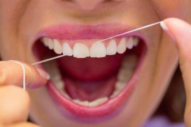 با نخ دندان، دندان‌های‌تان را نجات دهید