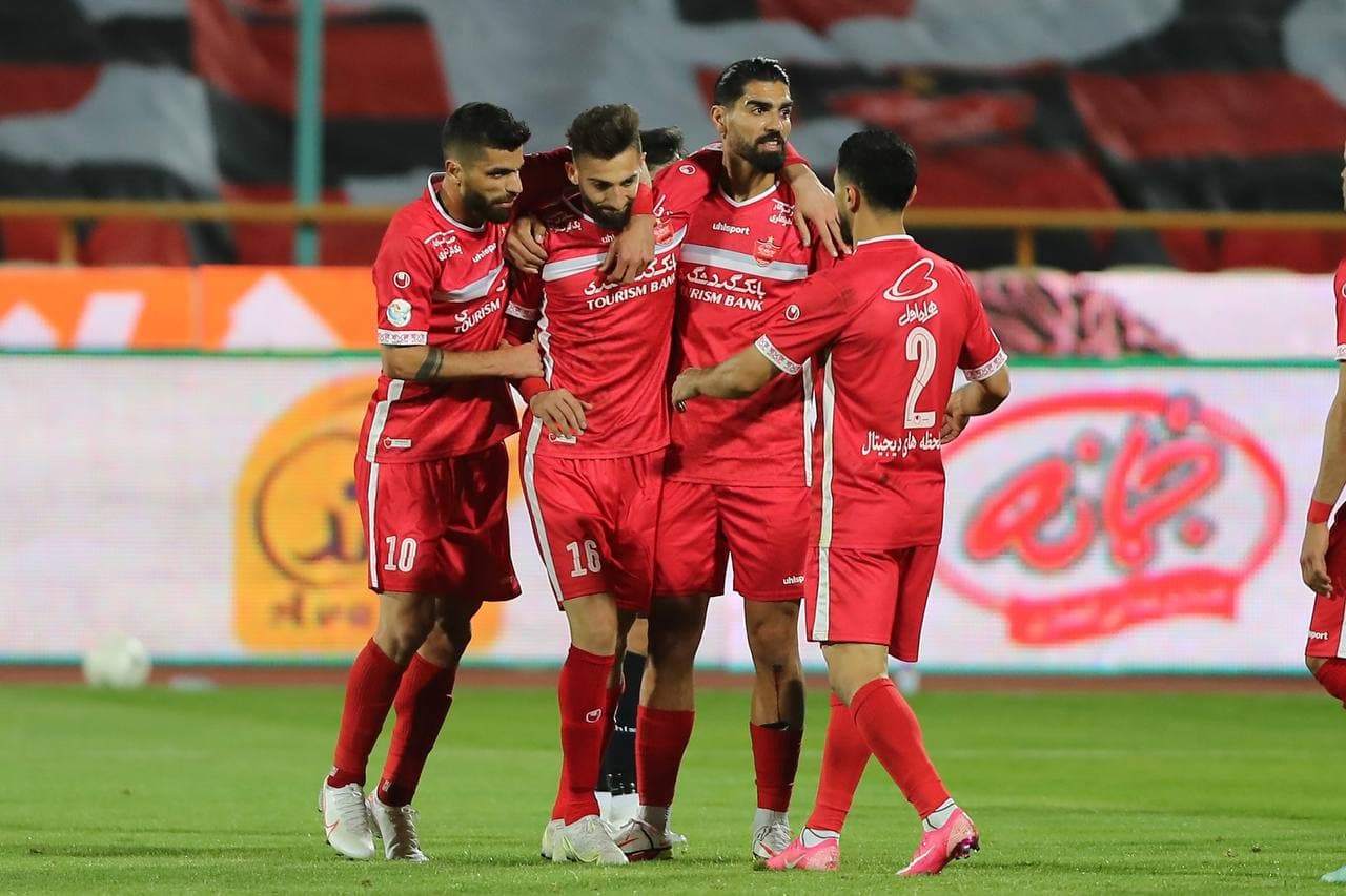 هدیه به موقع استقلال و سپاهان به پرسپوليس +عکس هدیه به موقع استقلال و سپاهان به پرسپوليس +عکس
