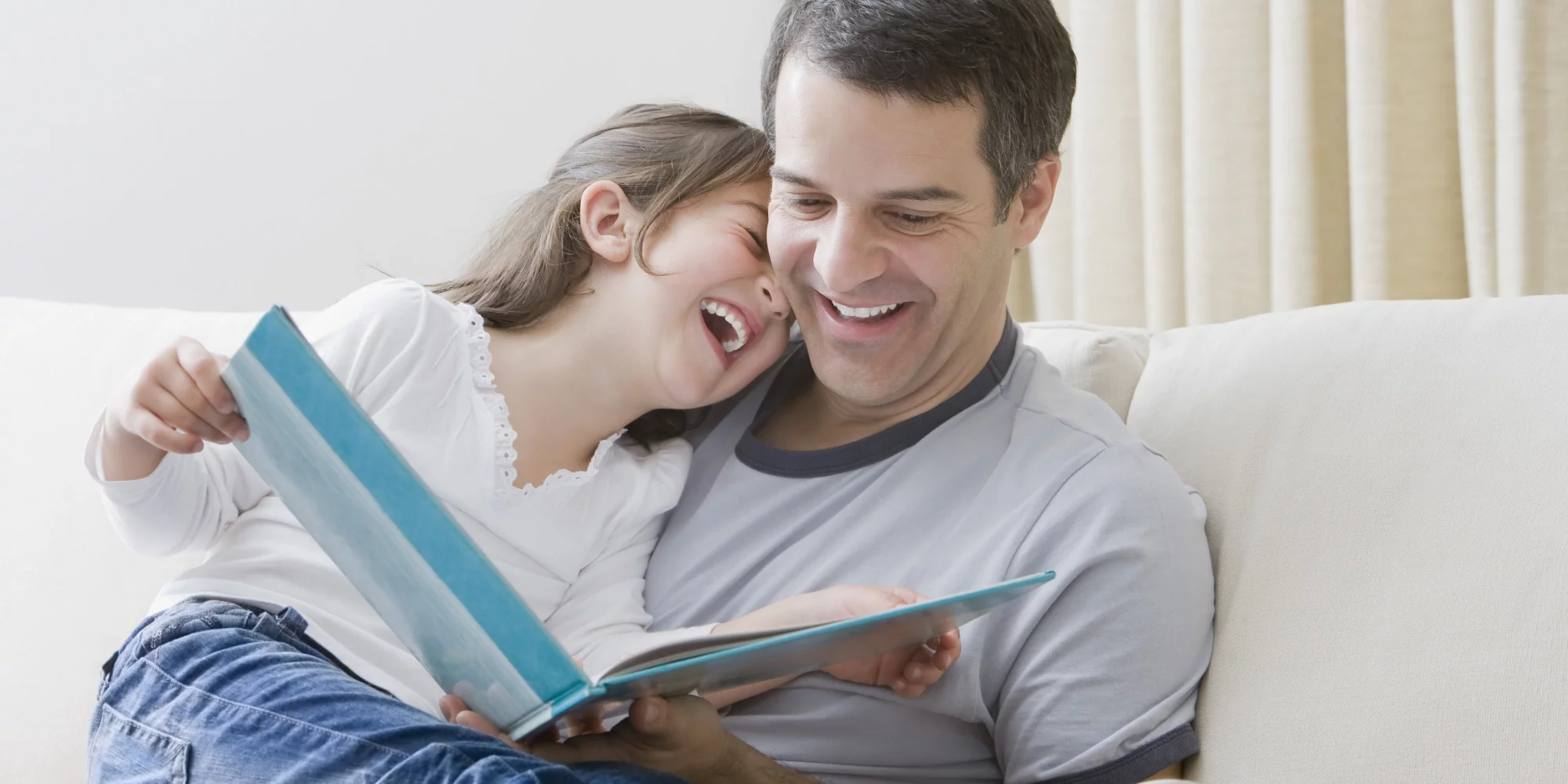 به این دلایل برای کودکتان کتاب بخوانید