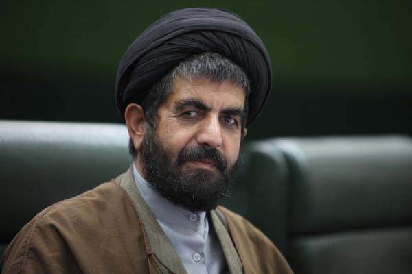 بیش از ۱۵۰۰ میلیارد تومان سرمایه مردم در بورس از بین رفت بیش از ۱۵۰۰ میلیارد تومان سرمایه مردم در بورس از بین رفت
